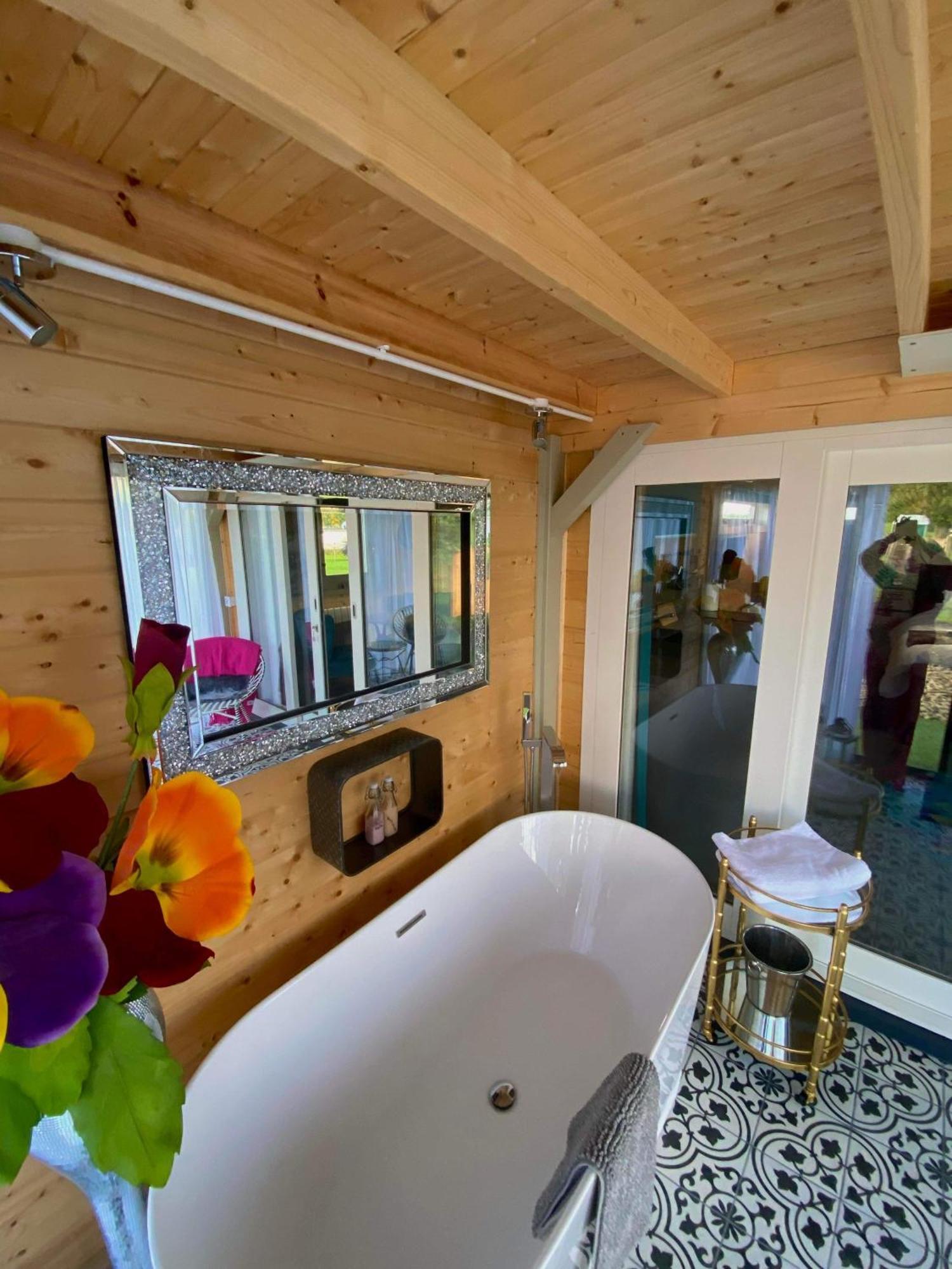Dunroamin Lodges Drymen Phòng bức ảnh